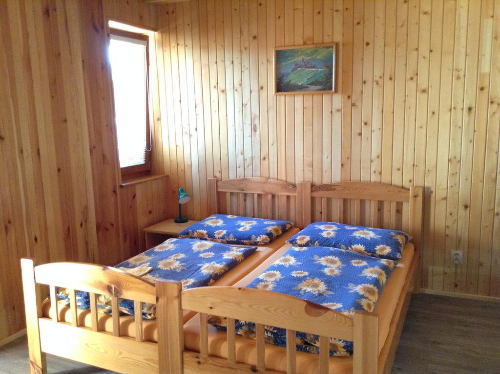 Penzion Jendral Hrabusice Ngoại thất bức ảnh